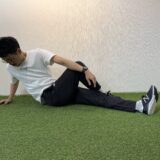 身体操作トレーニング48「長座位傾け背骨ストレッチ」